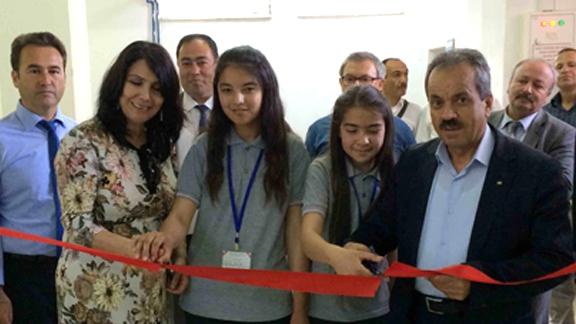 Pınar Kulfat Ortaokulu Tübitak 4006 Bilim Fuarı