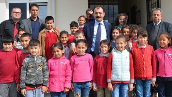    Köyceğiz Kaymakamı Erdinç DOLU Toparlar İlkokulu ve Toparlar Ortaokulunu Ziyaret Etti