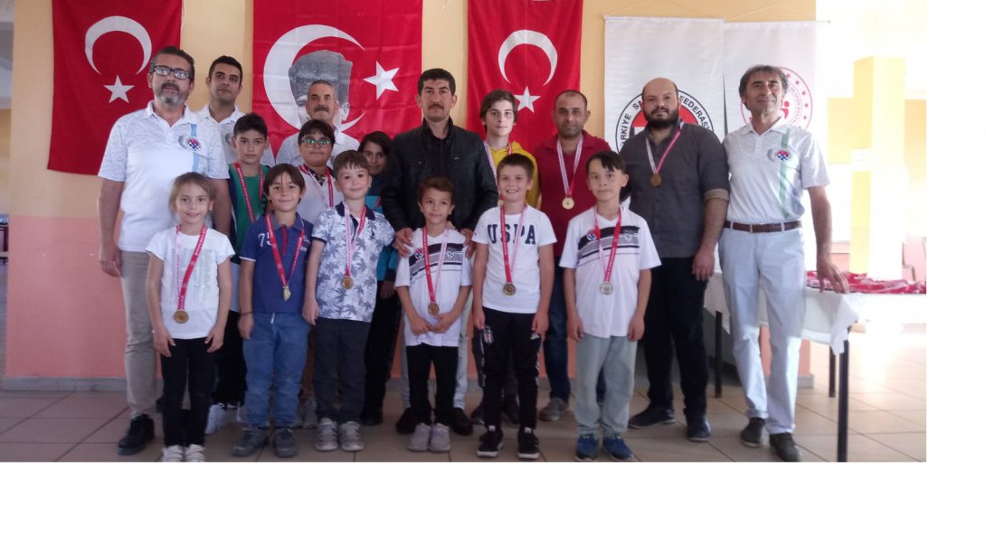 Köyceğiz 29 Ekim Cumhuriyet Bayramı Satranç Turnuvası Tamamlandı