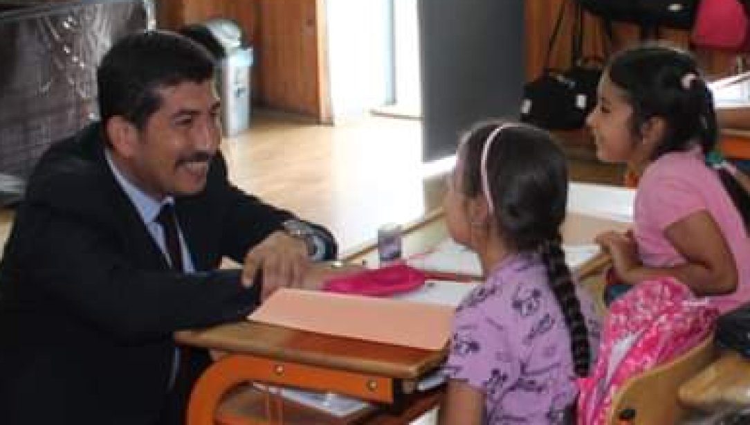 Milli Eğitim Müdürü Kerem KARAHAN Okul Ziyaretlerinde Bulundu
