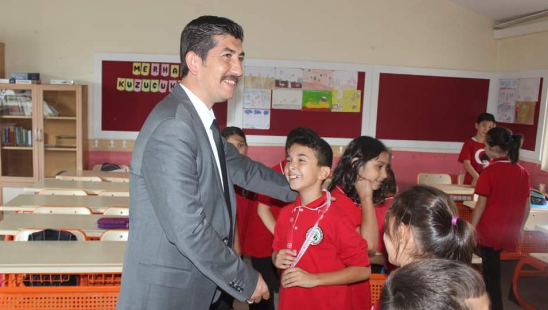 Milli Eğitim Müdürü  Kerem KARAHAN, Zeytinalanı İlkokulu ve Ortaokulunu Ziyaret Etti