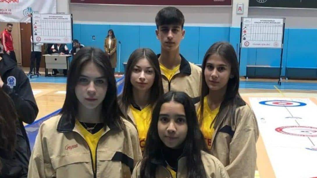 Türkiye Finallerinde Ege Bölgesini Naip Hüseyin Anadolu Lisesi Temsil Edecek